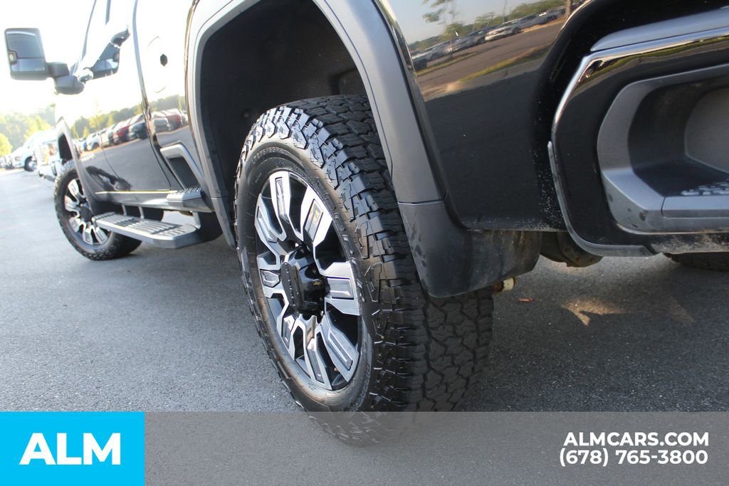 Used 2024 GMC Sierra 3500 Denali w/ Denali Reserve Package image 15