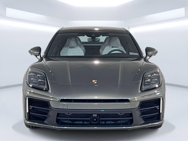 New 2025 Porsche Panamera 4 image 10