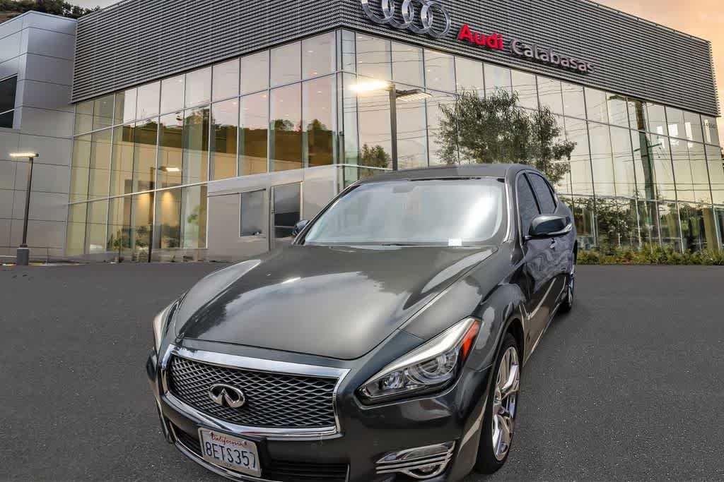 Used 2015 INFINITI Q70 L 3.7 w/ Deluxe Touring Package image 1