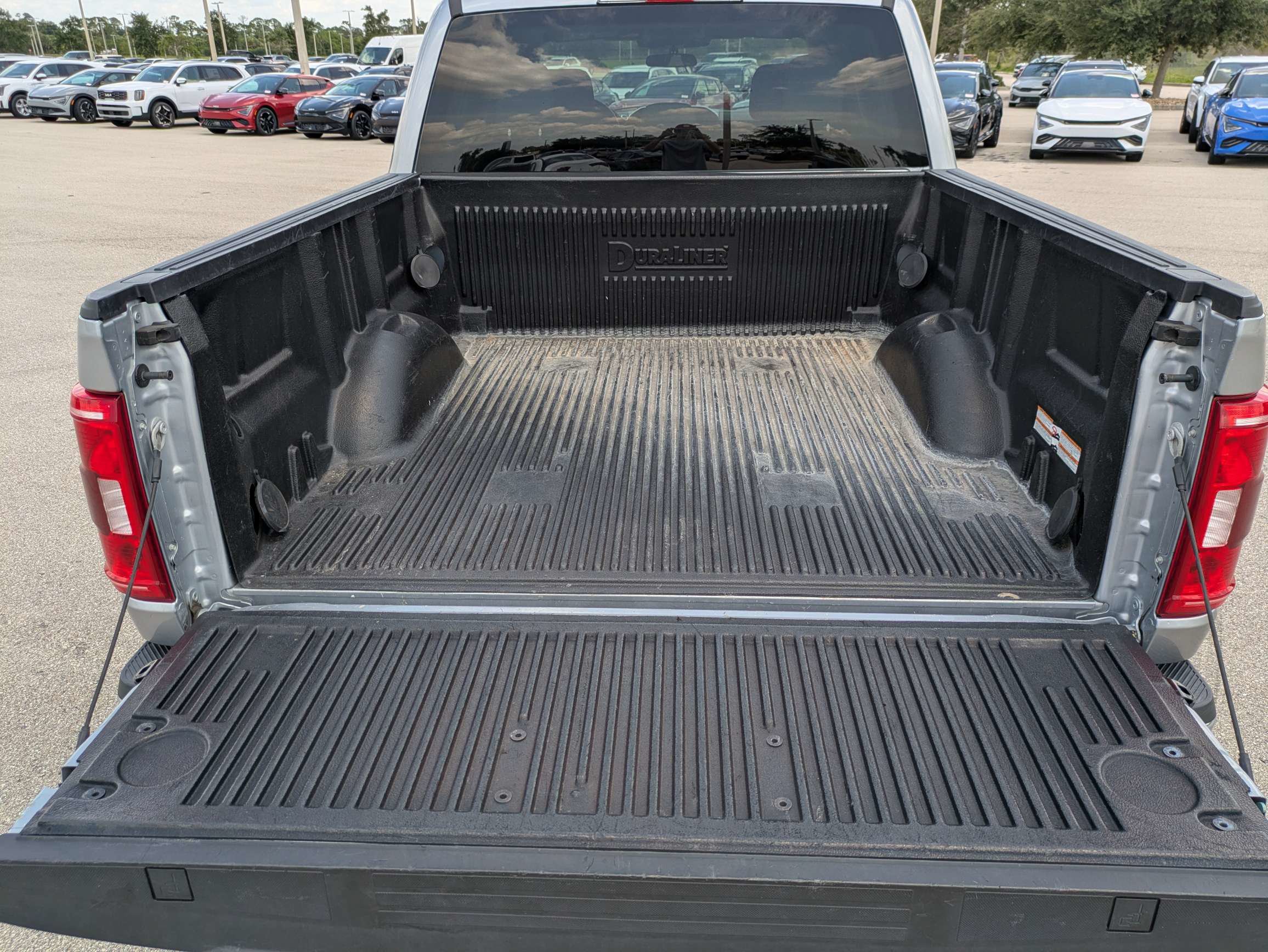 Used 2023 Ford F150 XLT AWD/4WD image 16