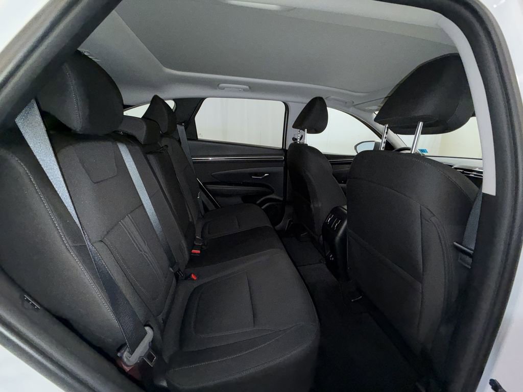 Used 2022 Hyundai Tucson SEL w/ Cargo Package AWD/4WD image 17