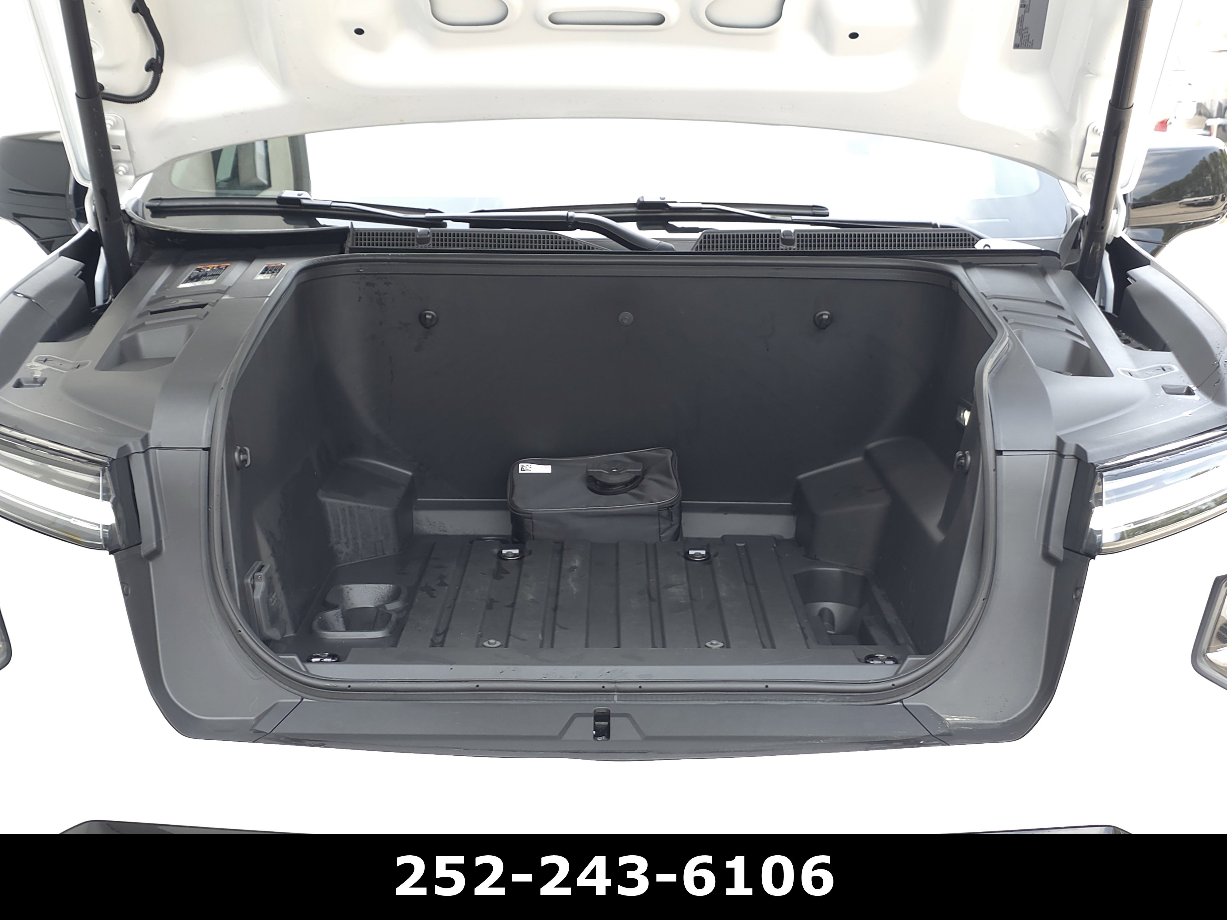 Used 2025 Chevrolet Silverado EV RST AWD/4WD image 45