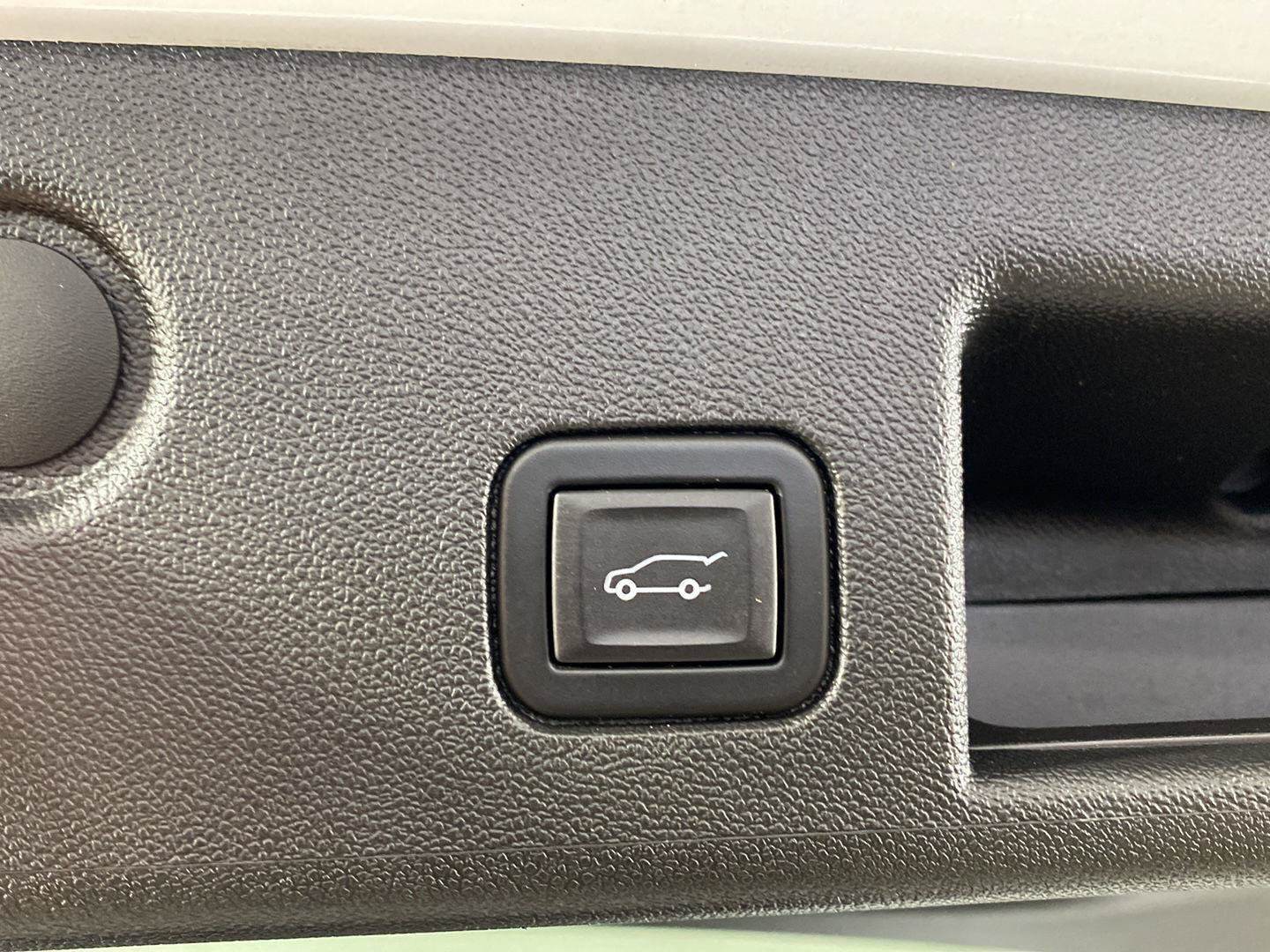 Used 2023 Chevrolet Equinox LT AWD/4WD image 21