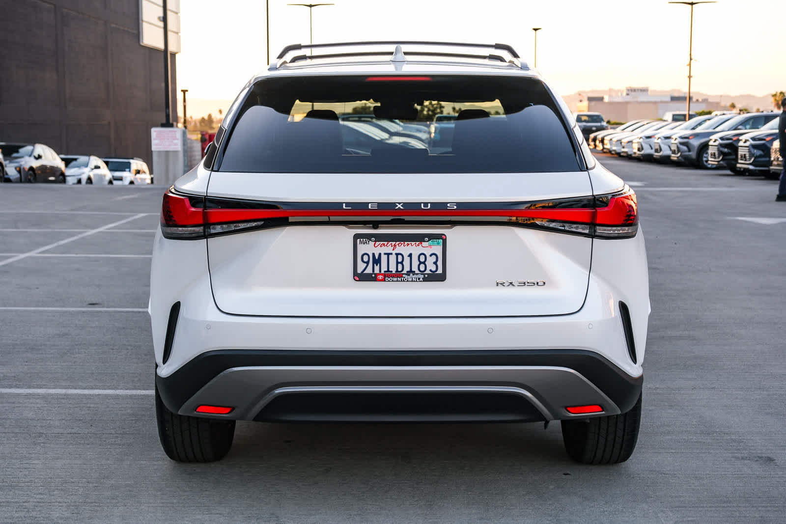 Used 2024 Lexus RX 350 Premium w/ Accessory Package (Z1) FWD image 5