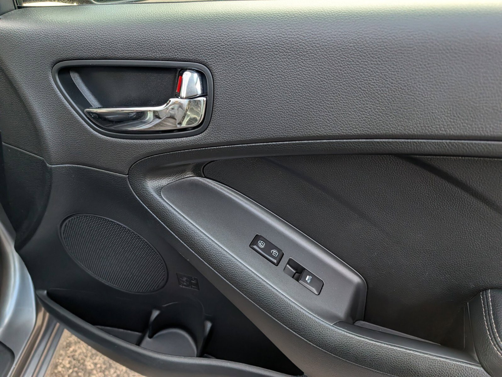 Used 2016 Kia Forte EX FWD image 24
