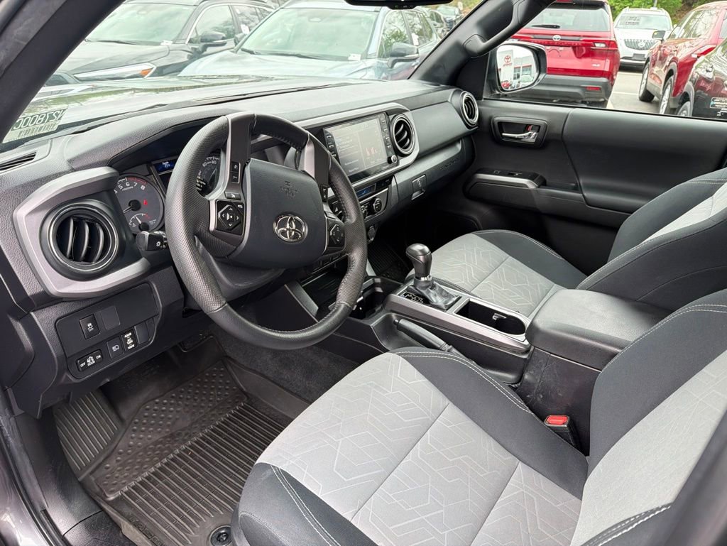 Used 2023 Toyota Tacoma TRD Off-Road AWD/4WD image 23