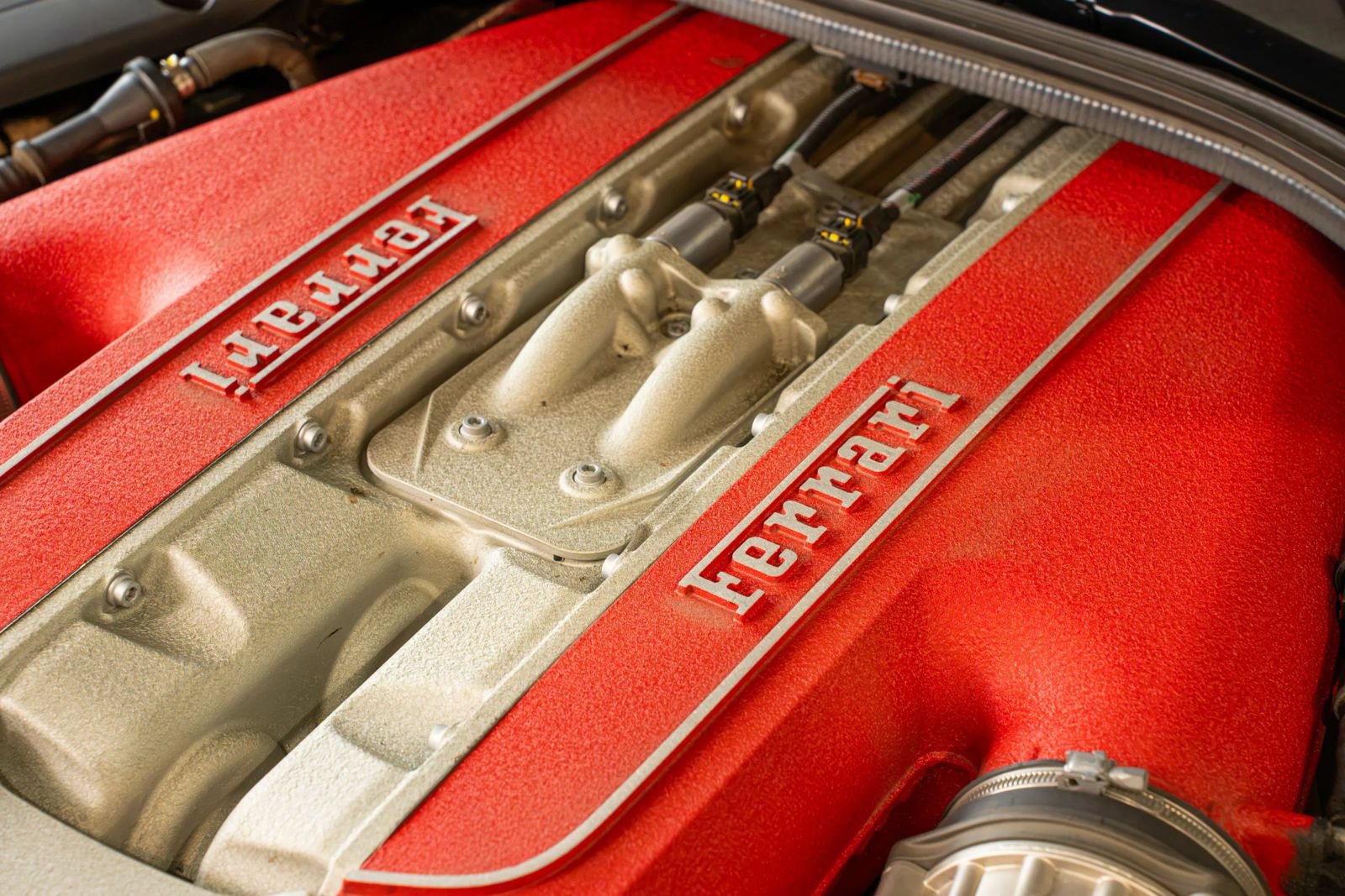 Used 2019 Ferrari 812 Superfast RWD image 37