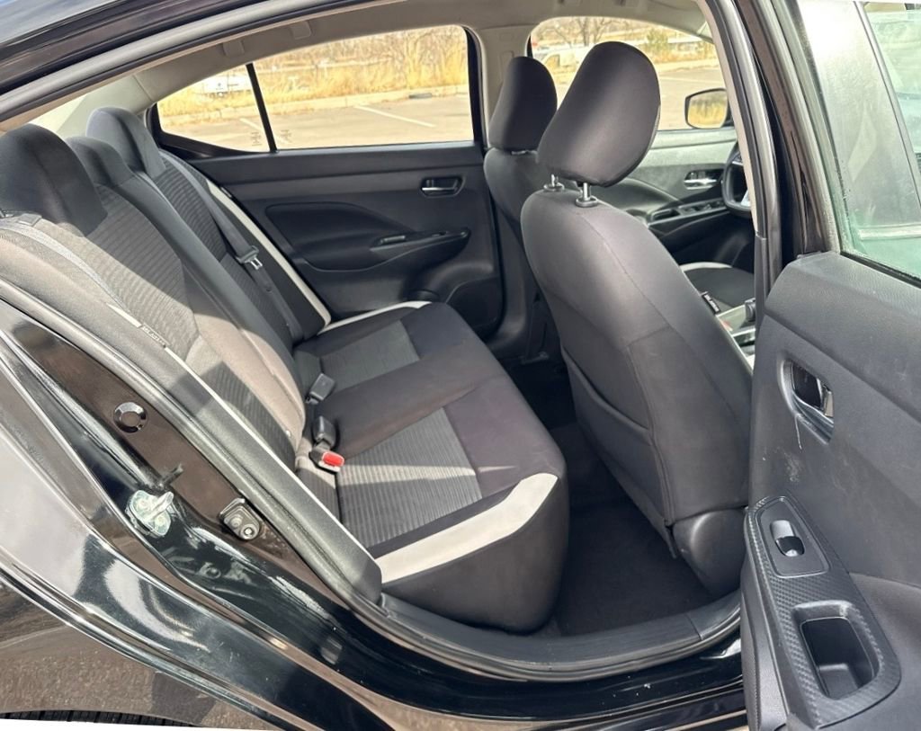 Used 2021 Nissan Versa SV image 21