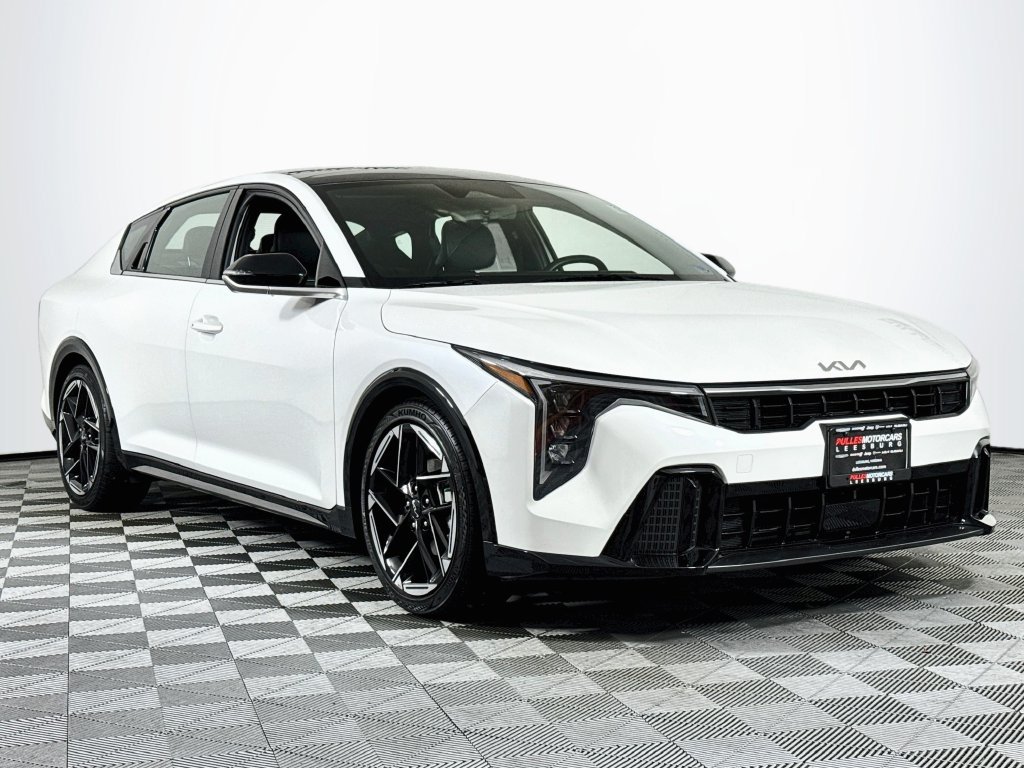 Used 2025 Kia K4 GT-Line w/ GT-Line Sunroof Package