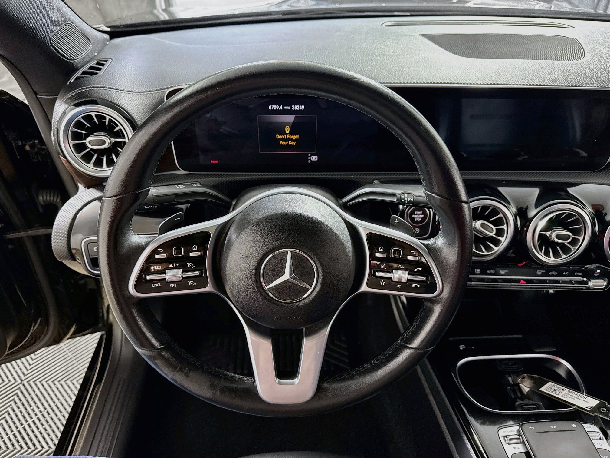 Used 2020 Mercedes-Benz CLA 250 4MATIC image 15