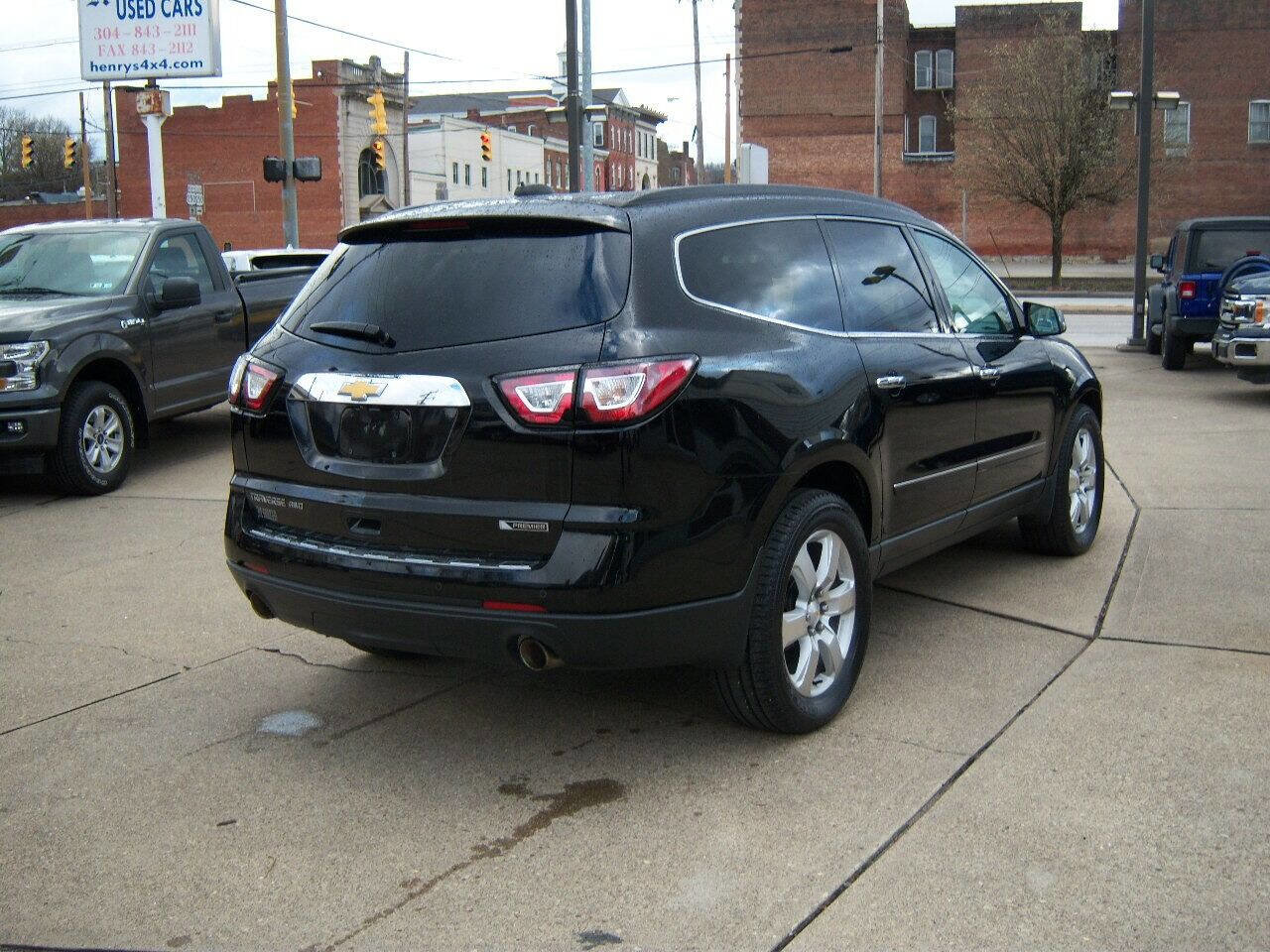 Used 2017 Chevrolet Traverse Premier image 5