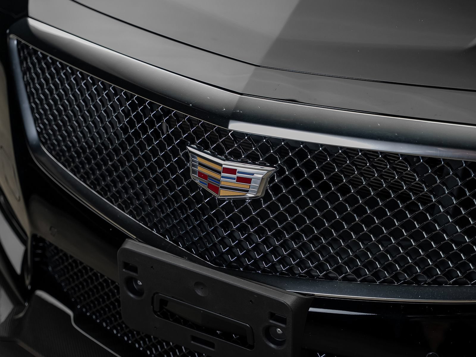 Used 2018 Cadillac CTS V w/ Carbon Fiber Package RWD image 5
