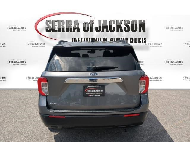 Used 2021 Ford Explorer XLT RWD image 8