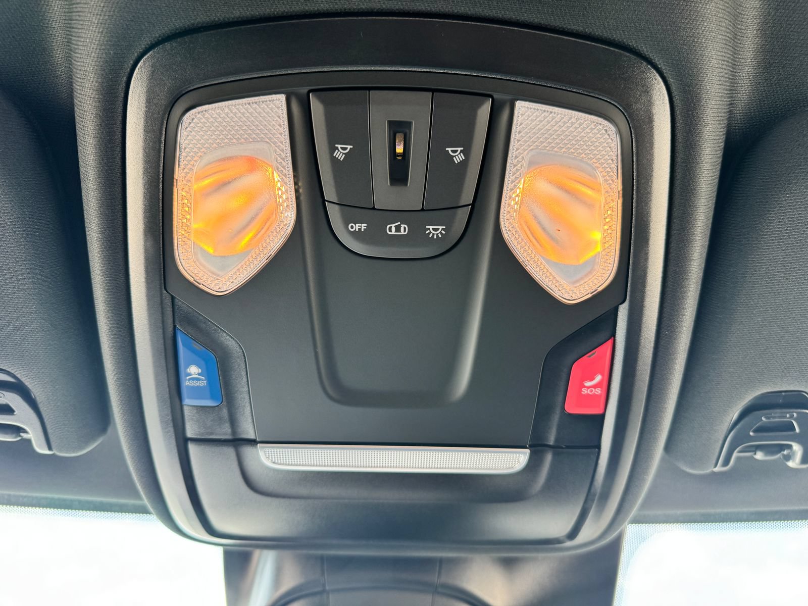New 2026 RAM 5500 4x4 Regular Cab image 22