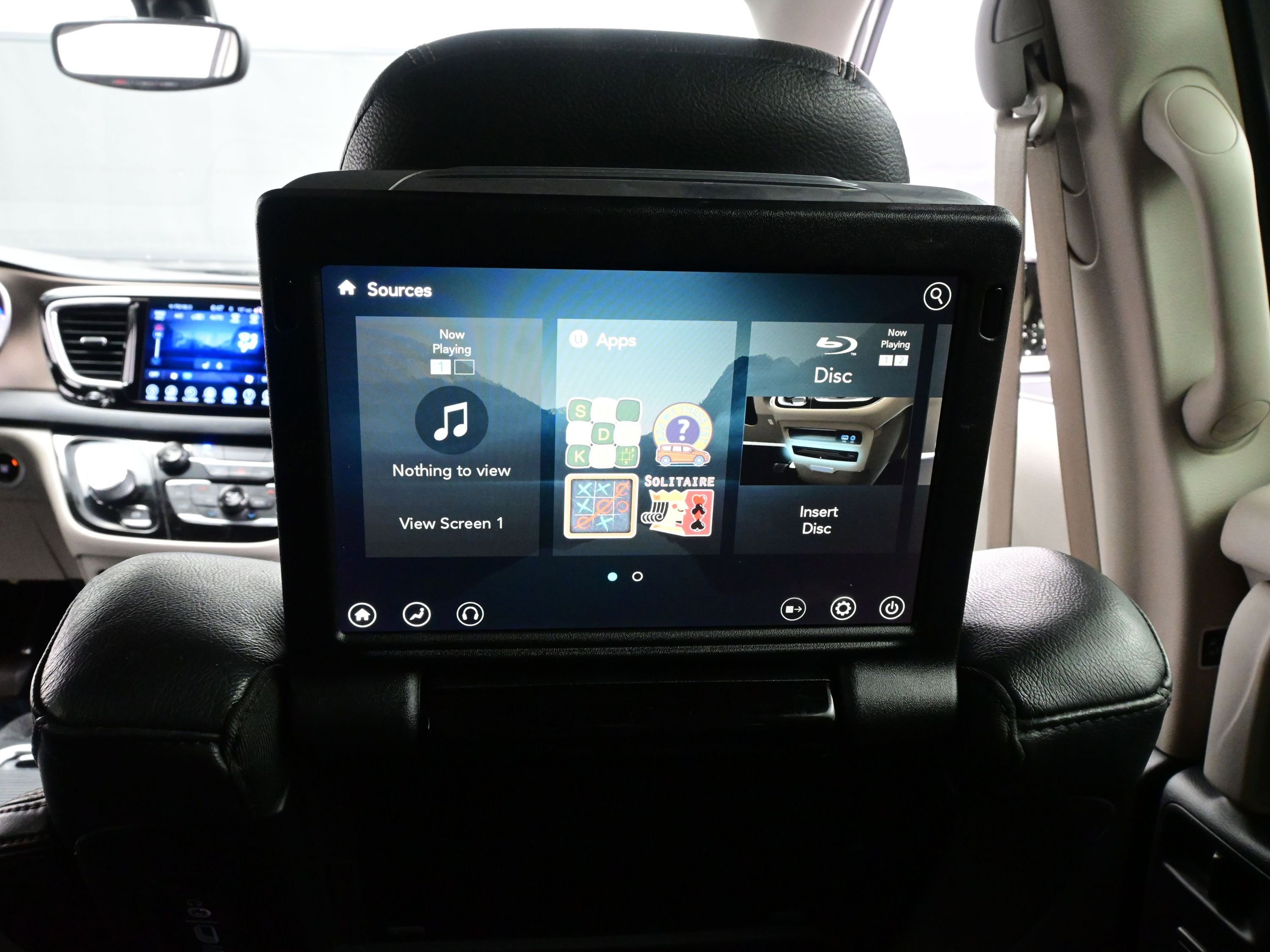 Used 2017 Chrysler Pacifica Touring-L Plus image 17