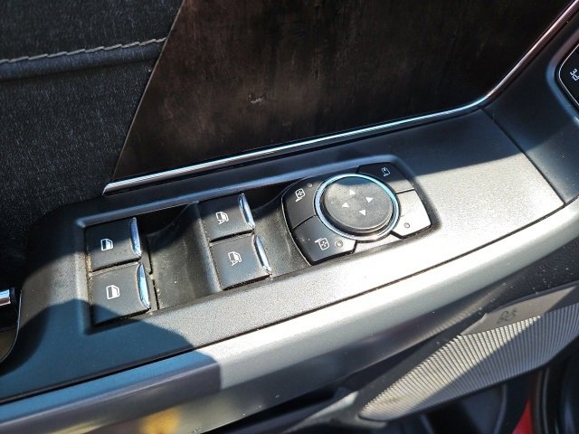 Used 2021 Ford F150 Lariat w/ Max Trailer Tow Package image 14