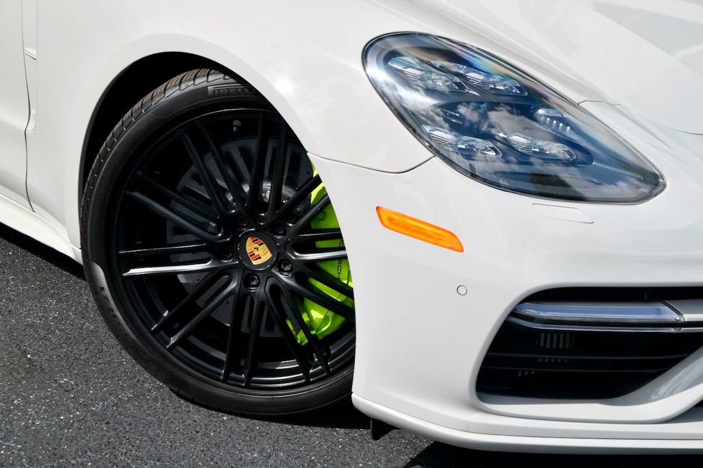 Used 2018 Porsche Panamera Turbo S image 3