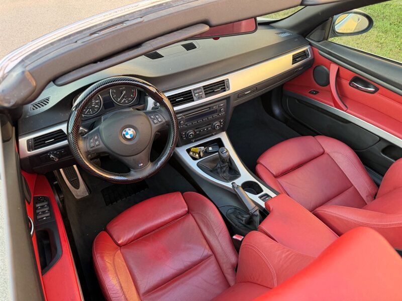 Used 2009 BMW 328i Convertible RWD image 18