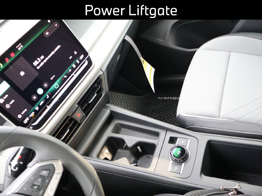 Used 2026 Volkswagen Tiguan SE R-Line AWD/4WD image 7