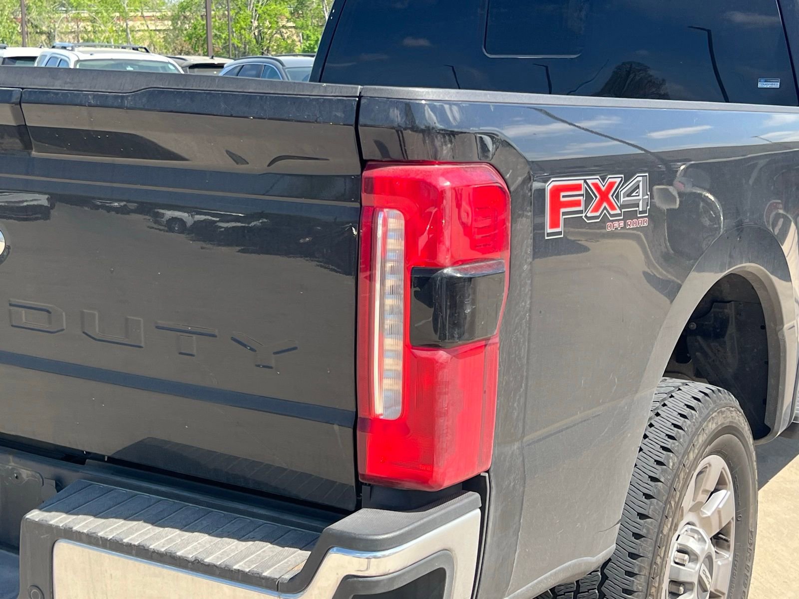 Used 2025 Ford F250 Lariat w/ Lariat Ultimate Package image 15