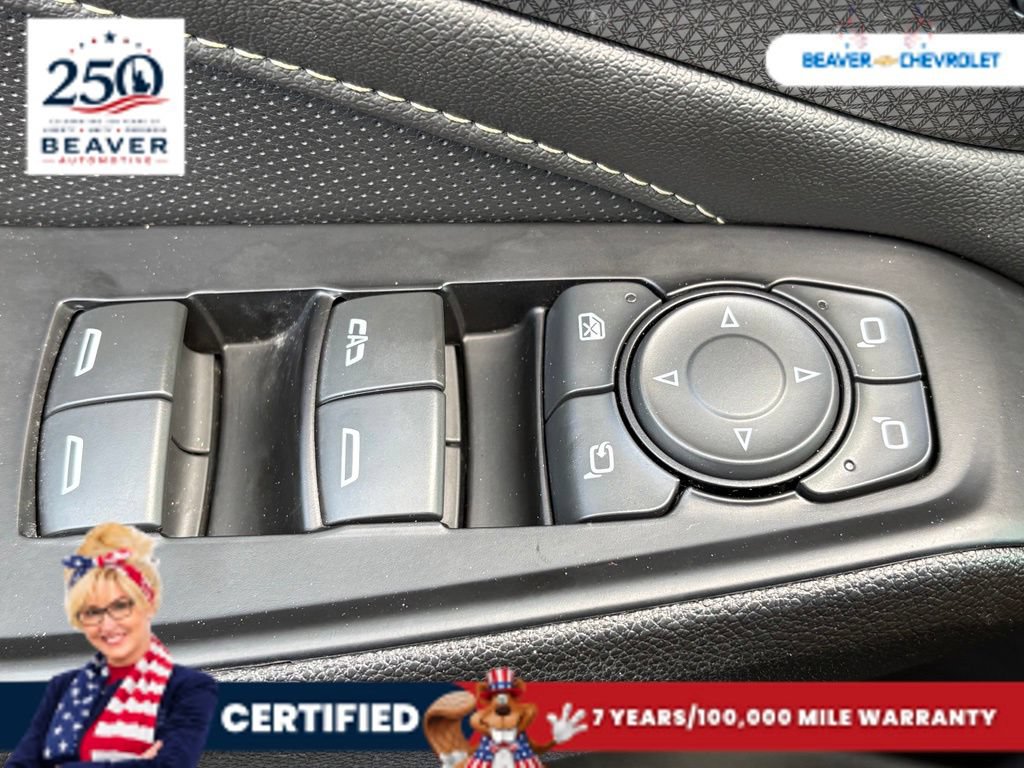 Used 2023 Chevrolet Traverse Premier w/ Redline Edition FWD image 33