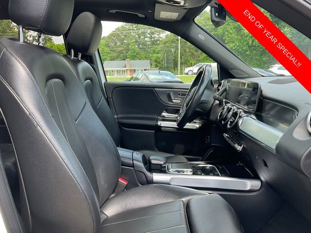 Used 2020 Mercedes-Benz GLB 250 GLB 250 w/ Premium Package image 14