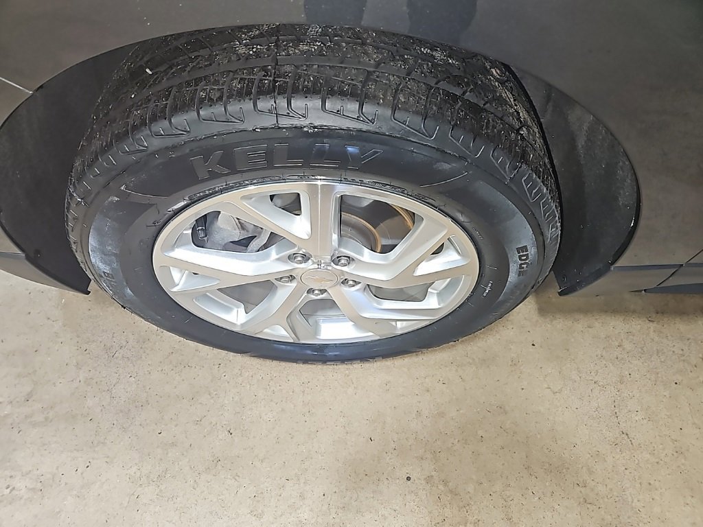 Used 2019 Chevrolet Equinox LT image 13