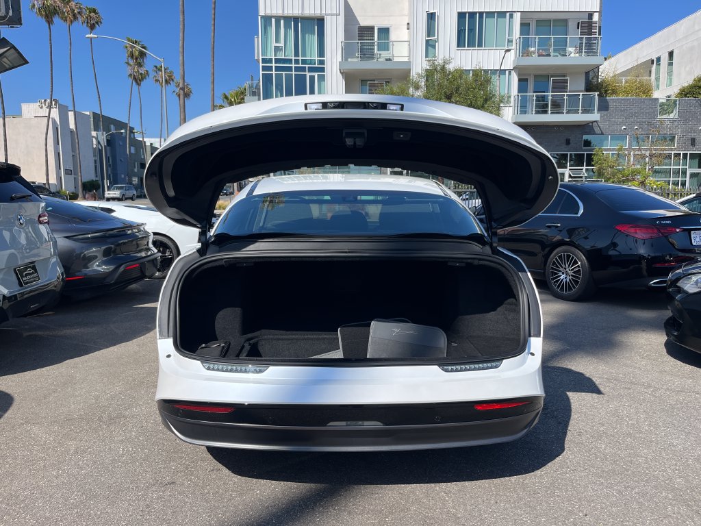 Used 2024 Lucid Air Touring AWD/4WD image 8