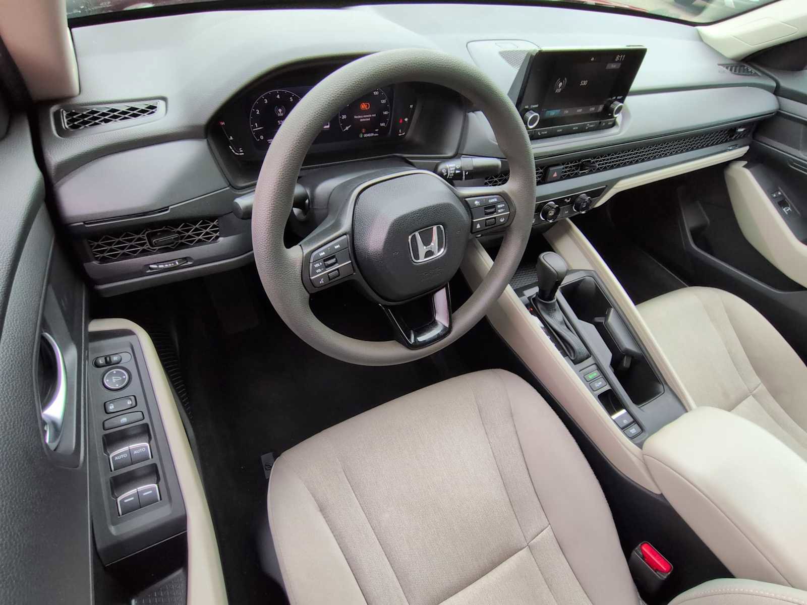 Used 2024 Honda Accord LX image 10