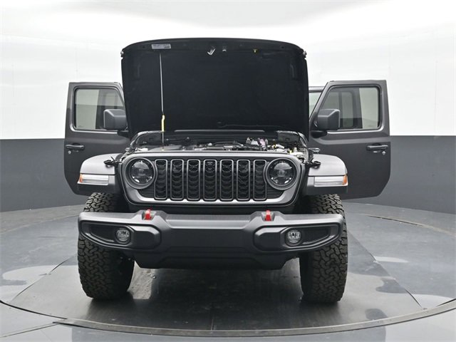 Used 2024 Jeep Wrangler Unlimited Rubicon w/ Technology Group image 47
