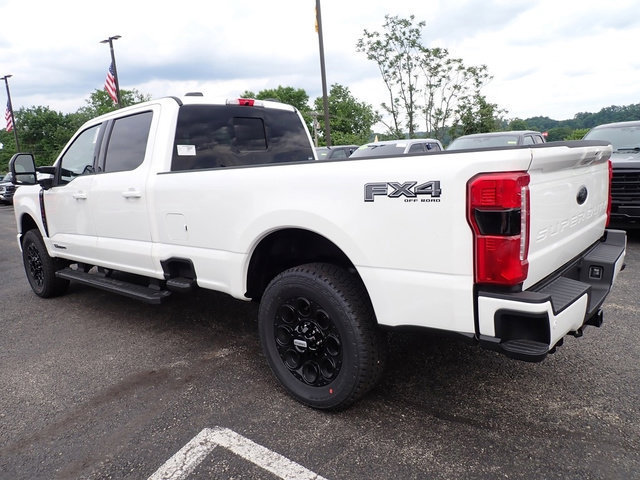 New 2026 Ford F250 Lariat w/ Black Appearance Package AWD/4WD image 4
