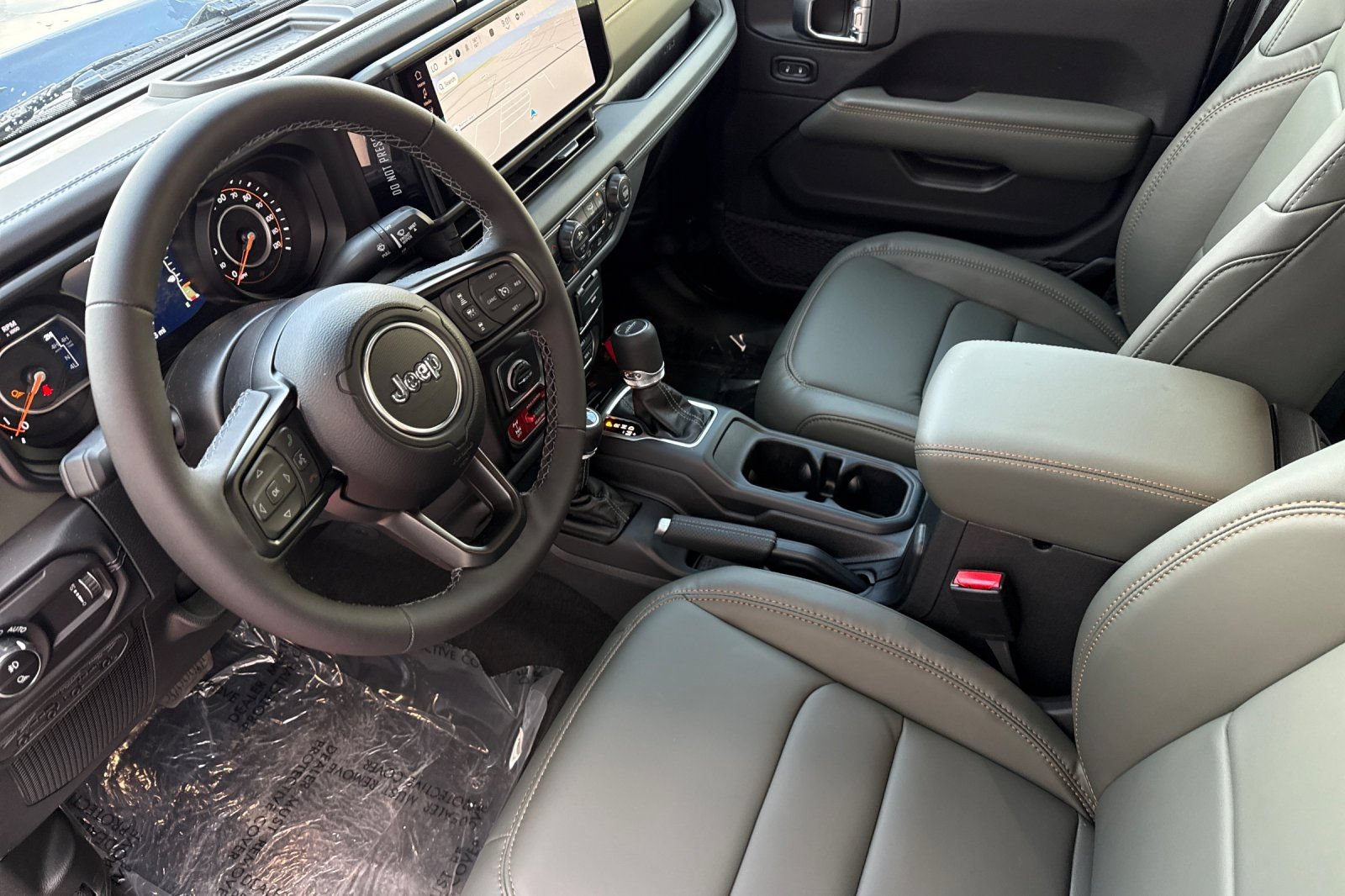 New 2026 Jeep Gladiator Mojave AWD/4WD image 3