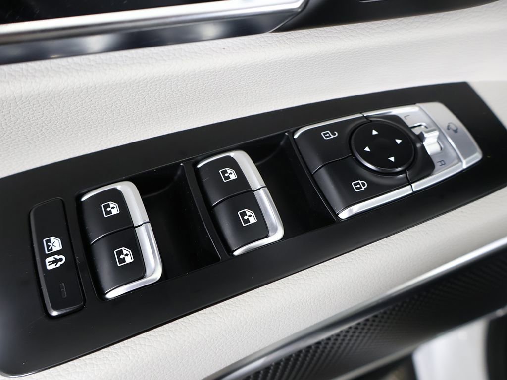 Used 2020 Kia Telluride SX w/ SX Prestige Package image 47