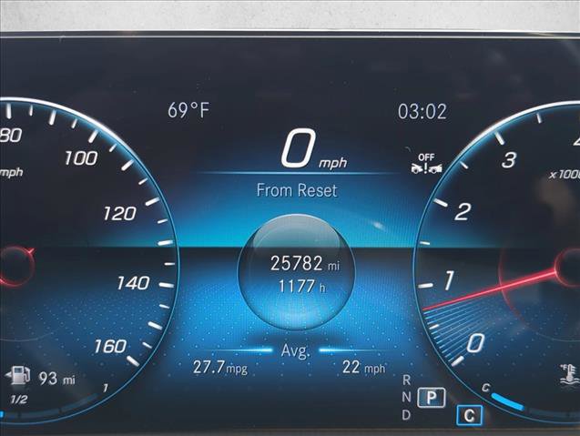 Used 2023 Mercedes-Benz CLA 250 4MATIC w/ Premium Package image 12