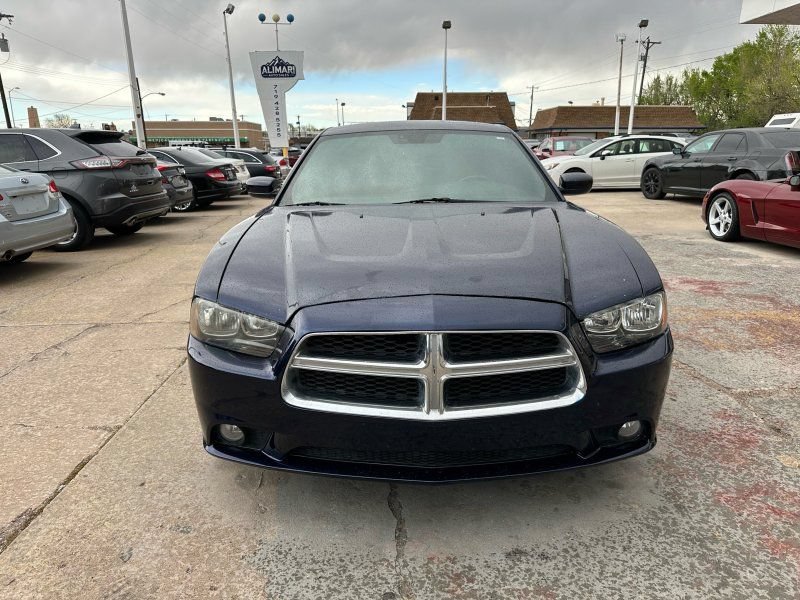 Used 2014 Dodge Charger SXT Plus RWD image 2