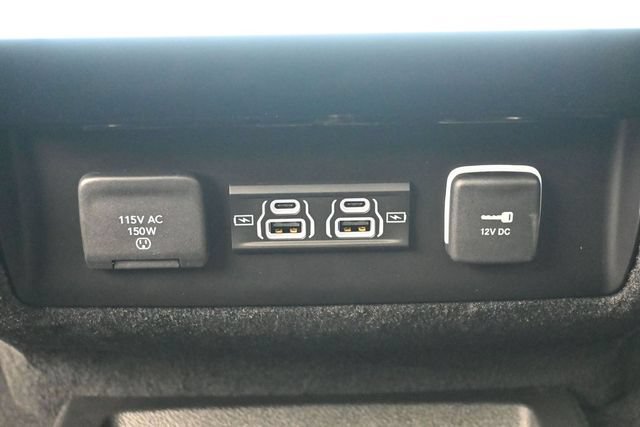 New 2026 Jeep Grand Wagoneer L Summit w/ Rear Seat Video Group I AWD/4WD image 36