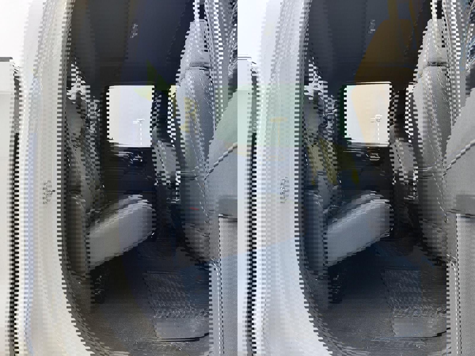 Used 2023 Chevrolet Silverado 1500 LTZ w/ LTZ Convenience Package II image 27