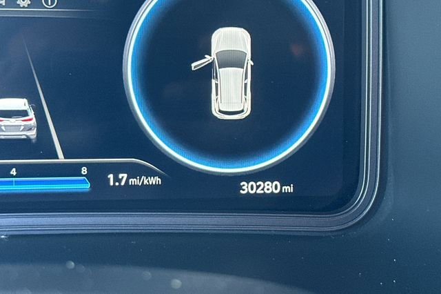 Certified 2023 Hyundai Kona SE FWD image 33