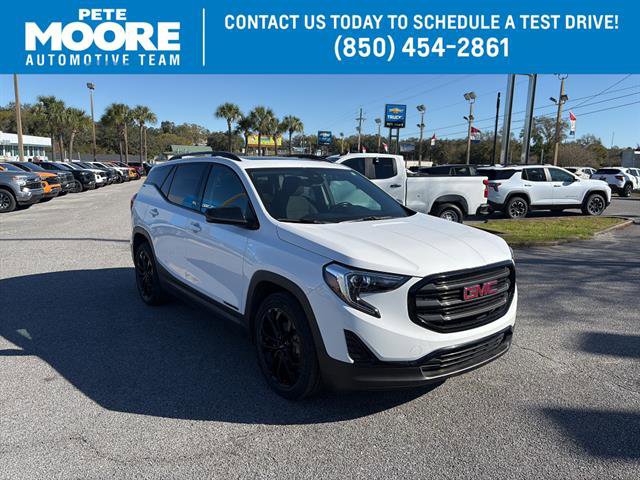 Used 2021 GMC Terrain SLE w/ Driver Convenience Package FWD image 1