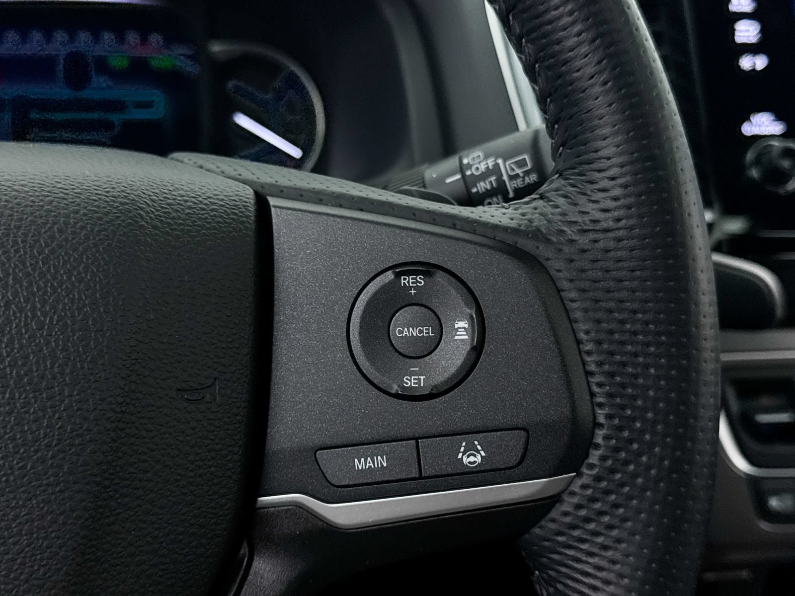 Used 2023 Honda Passport EX-L image 34