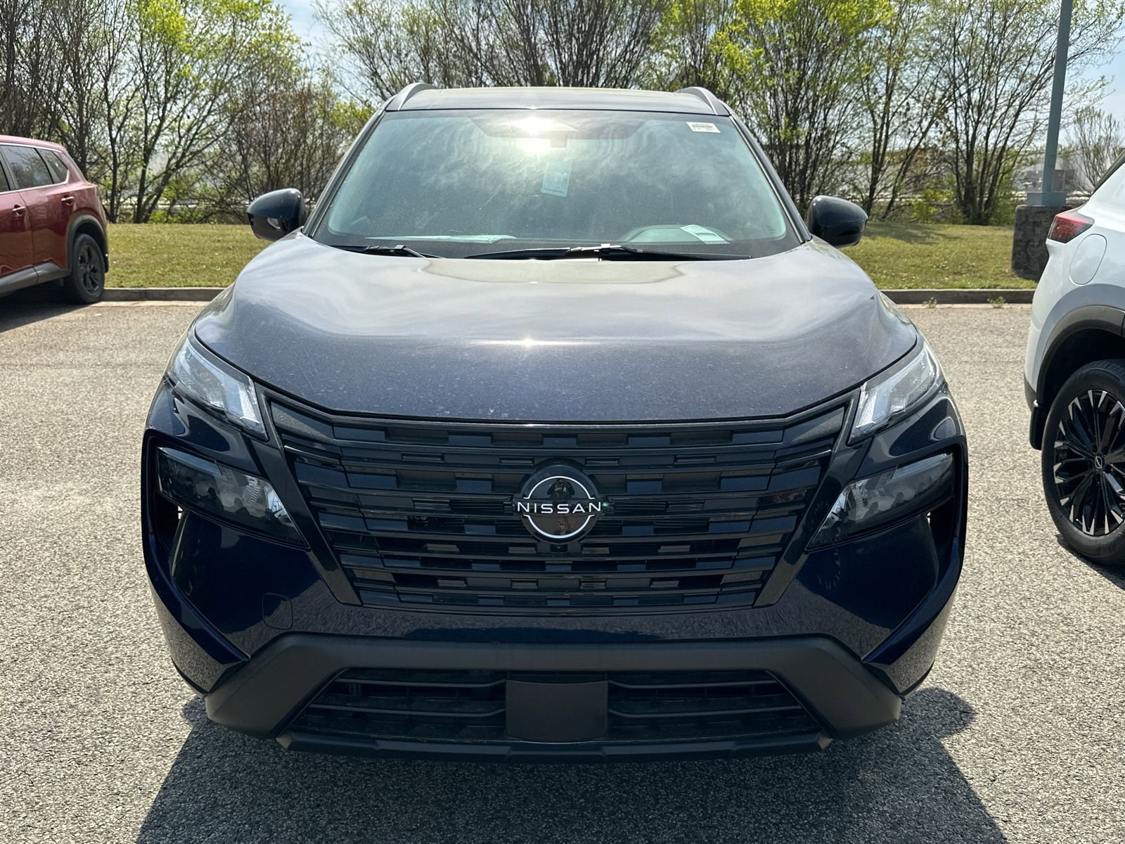 New 2026 Nissan Rogue SV FWD image 2