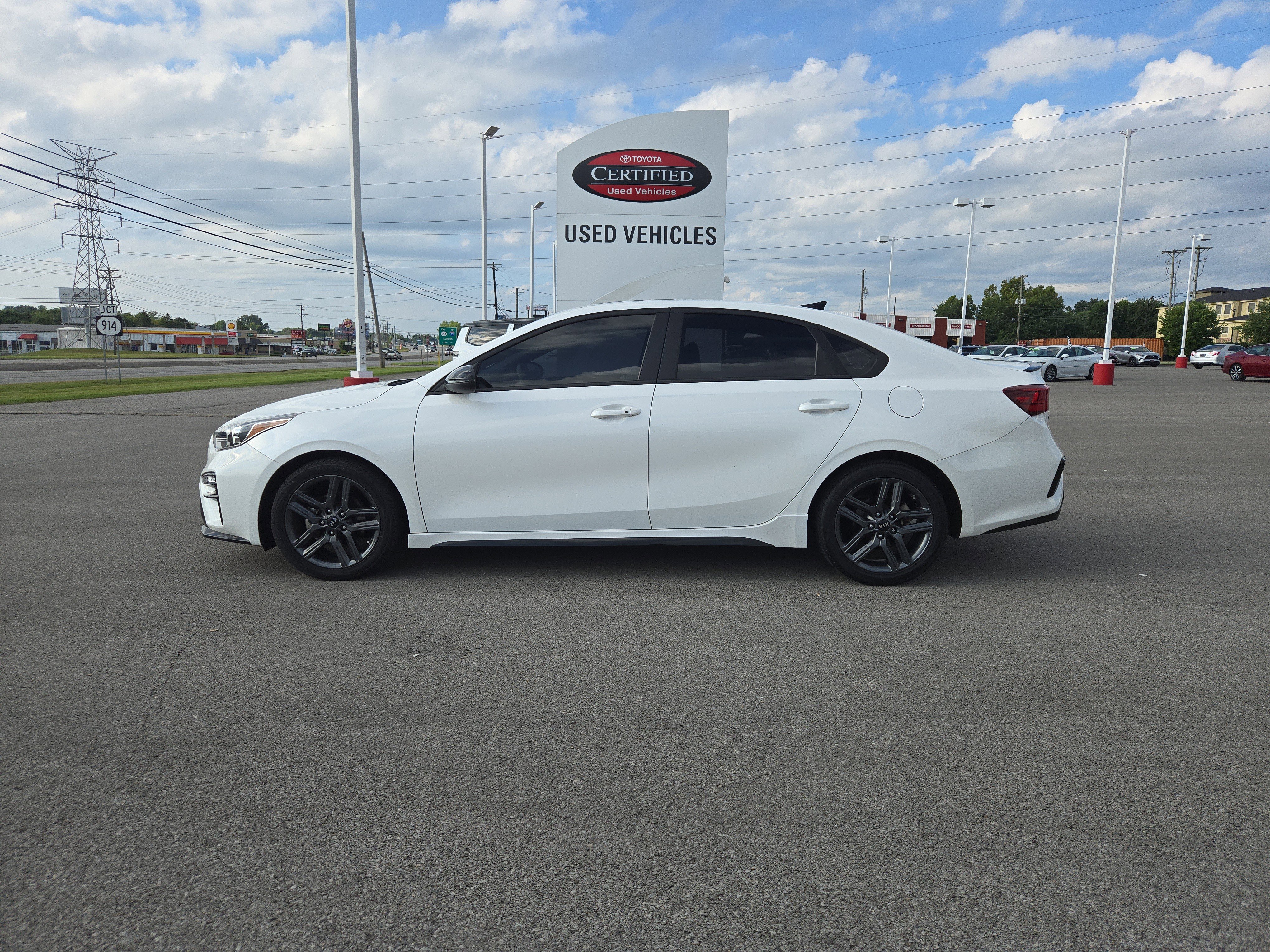 Used 2021 Kia Forte GT-Line w/ GT-Line Premium Package image 8