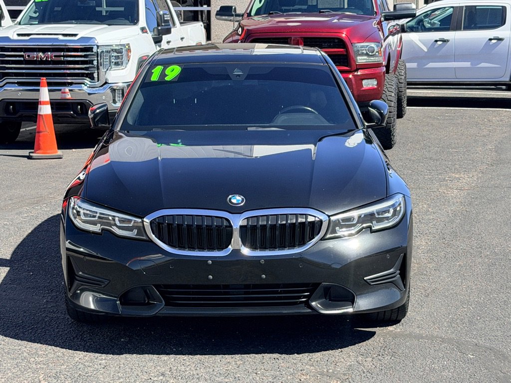 Used 2019 BMW 330i Sedan w/ Convenience Package image 17