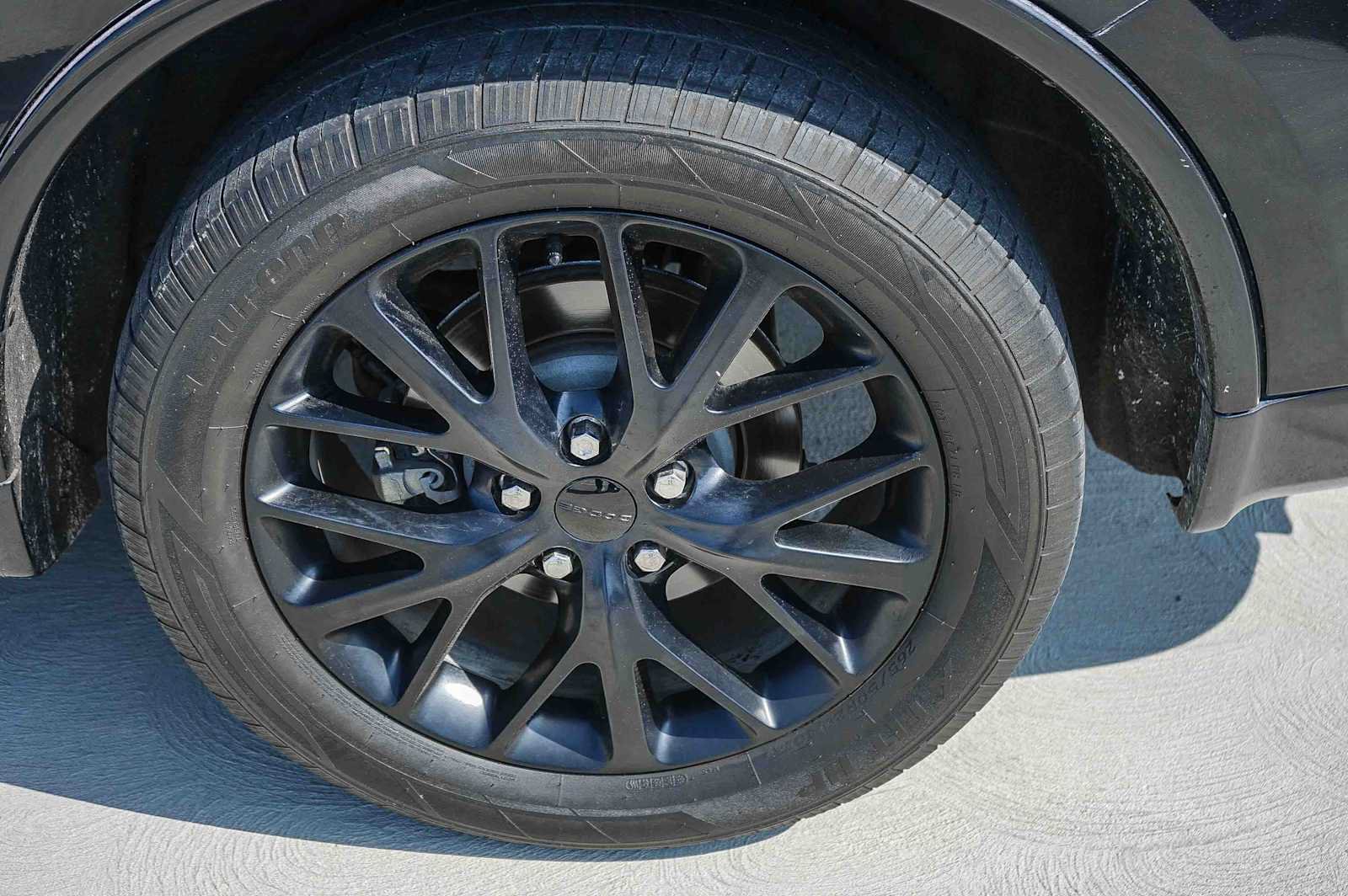 Used 2016 Dodge Durango R/T w/ Blacktop Package RWD image 20