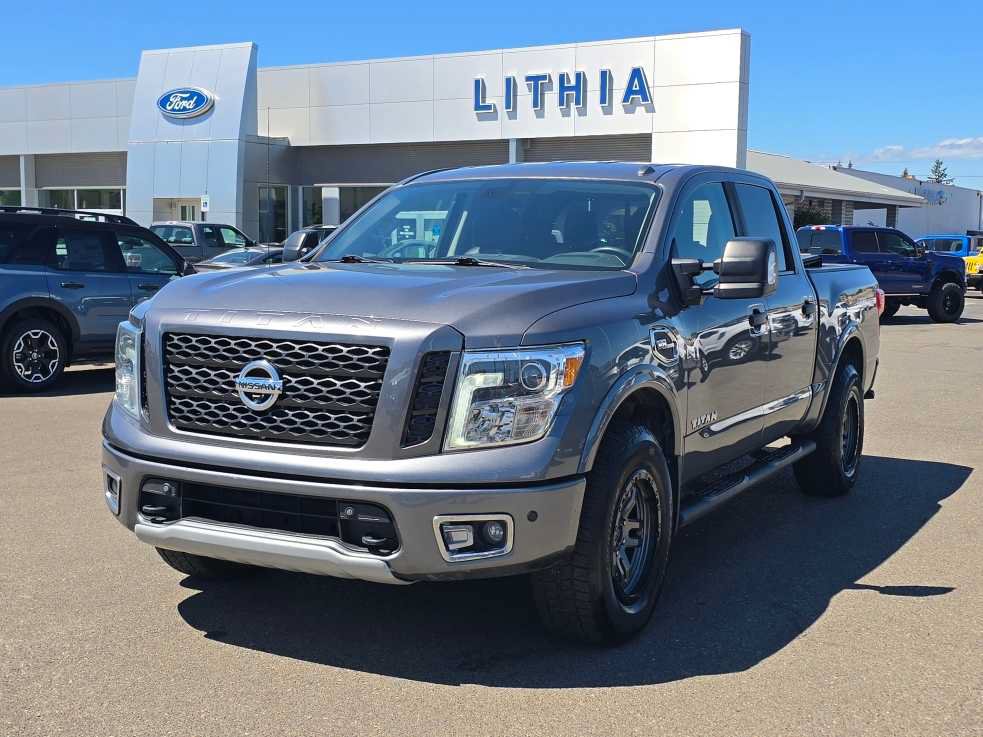 Used 2017 Nissan Titan PRO-4X AWD/4WD image 1