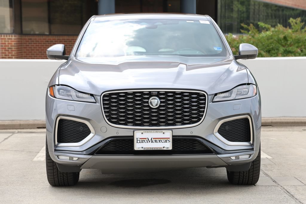 Certified 2026 Jaguar F-PACE R-Dynamic S AWD/4WD image 5