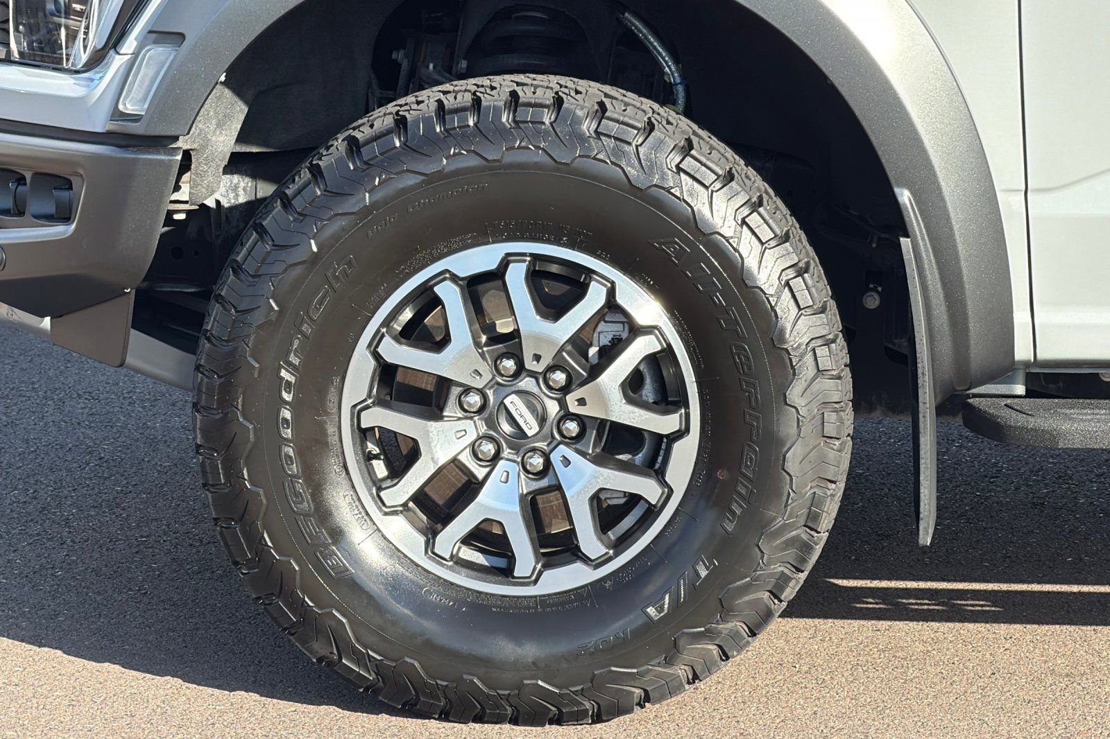 Used 2023 Ford F150 Raptor image 26