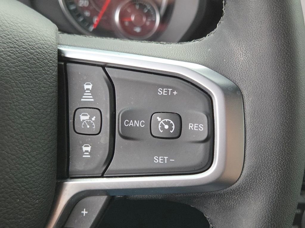 Used 2025 RAM 1500 Big Horn AWD/4WD image 16