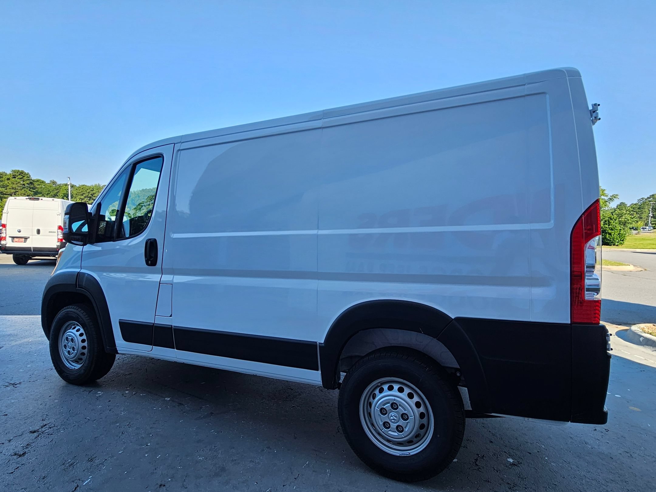 New 2026 RAM ProMaster 1500 w/ Convenience Group FWD image 5