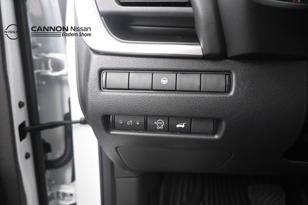 New 2026 Nissan Rogue Dark Armor AWD/4WD image 15